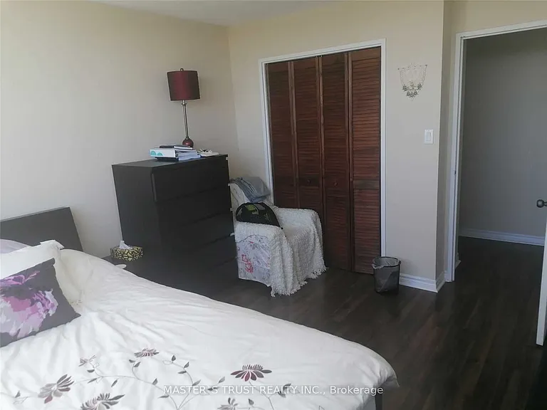 530 Lolita Gdns #1210 — Photo 17
