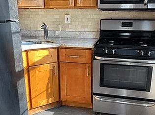 569 Nostrand Ave #2F, Brooklyn, NY 11216