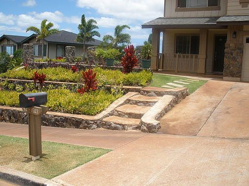 2nd image of 92-1503 Punawainui St