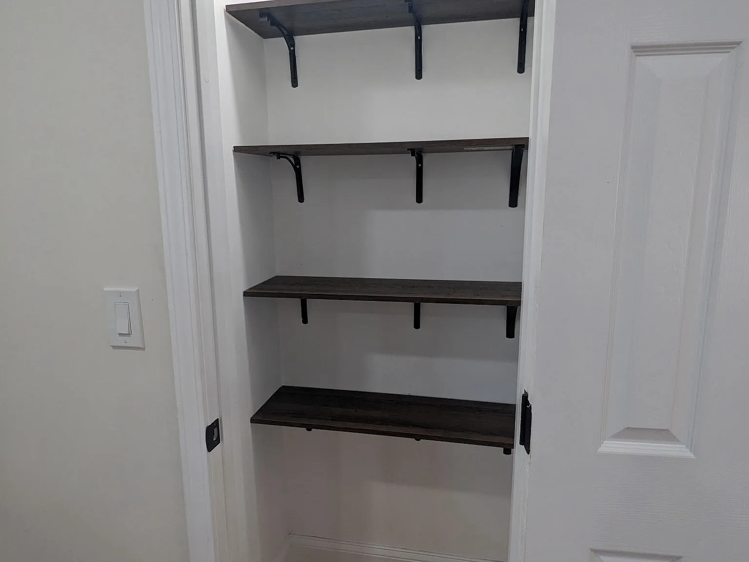 3 bed, 1450 sqft, $1,899 — Photo 3