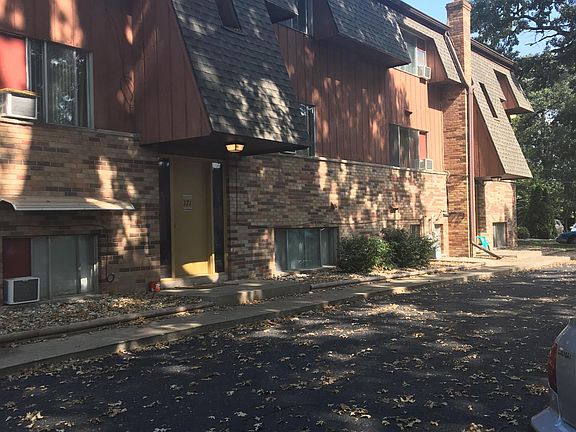 5th image of 171 S Crosswell Ave APT 9