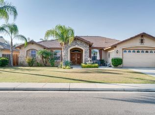 12609 Hawaii Ln, Bakersfield, CA 93312