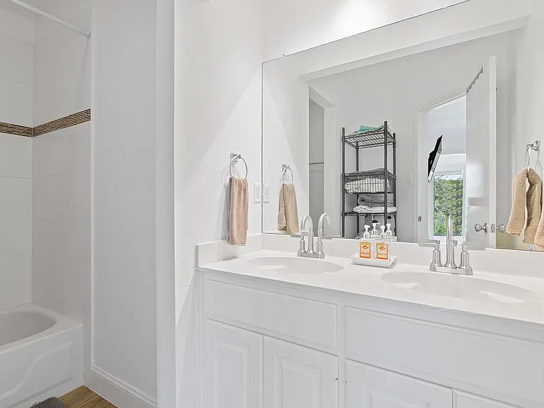 6905 Crosby Cir #18 — Photo 22