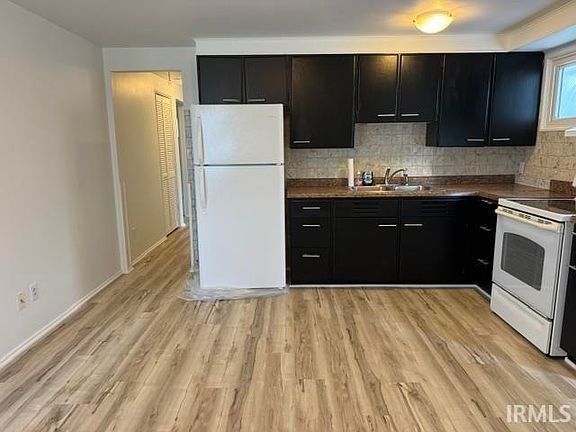 5th image of 4317 Hessen Cassel Rd