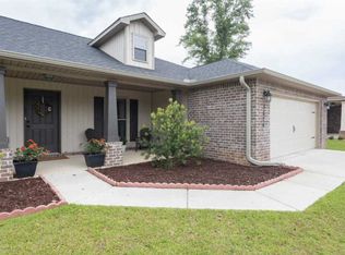 5574 Cane Syrup Cir, Pace, FL 32571
