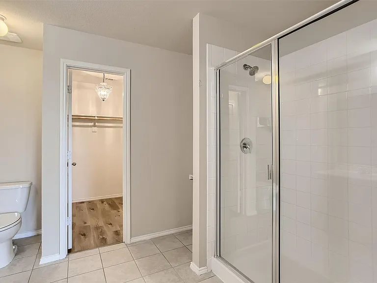 503 Hawthorn Dr — Photo 18