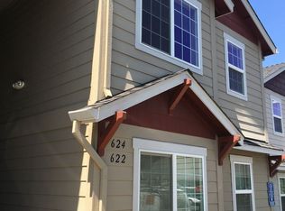 622 Midway Rd, Medford, OR 97501