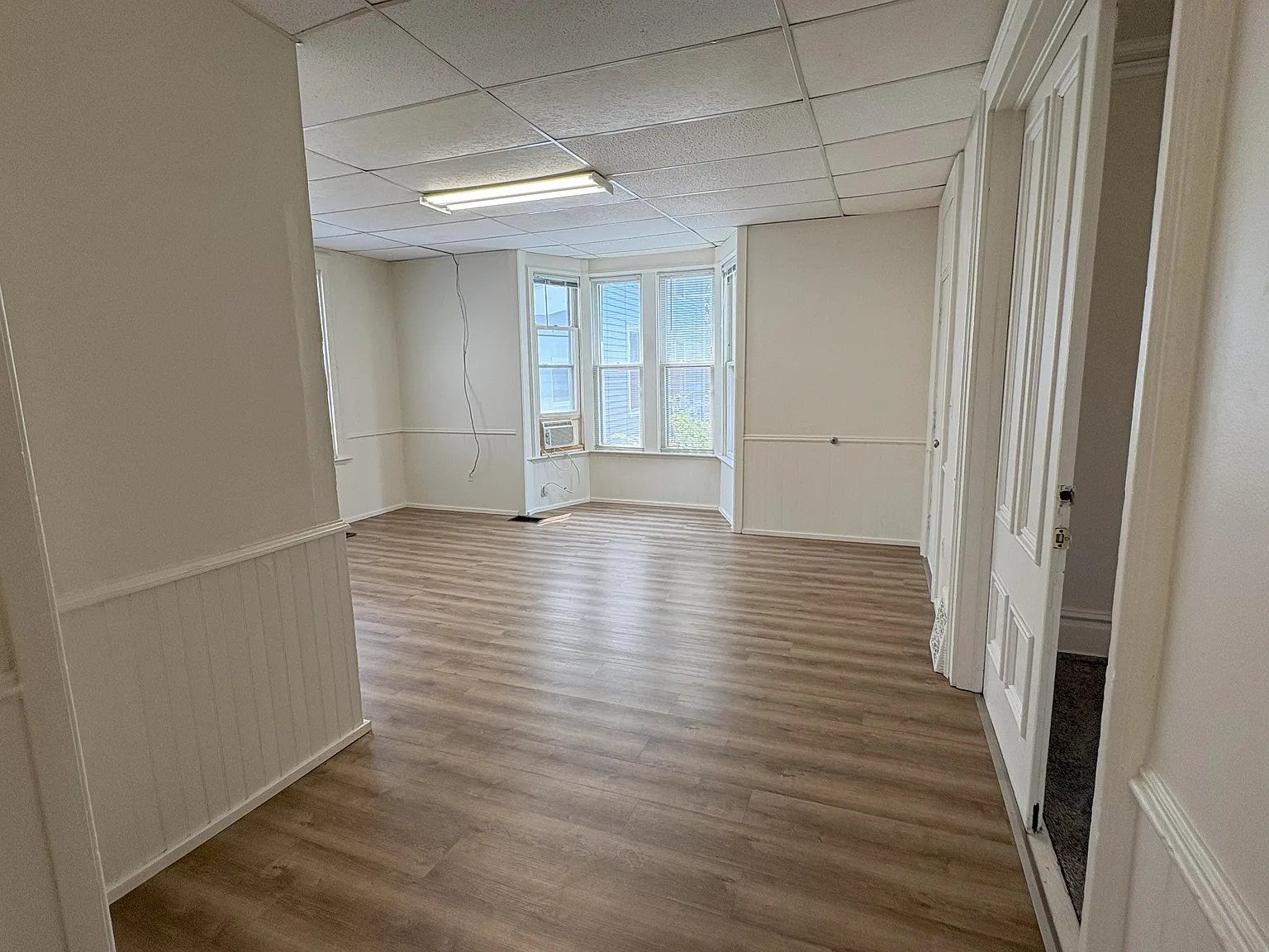108 N Johnson St — Photo 2
