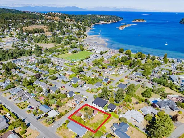 1620 Loat St, Nanaimo, BC V9S 3L4