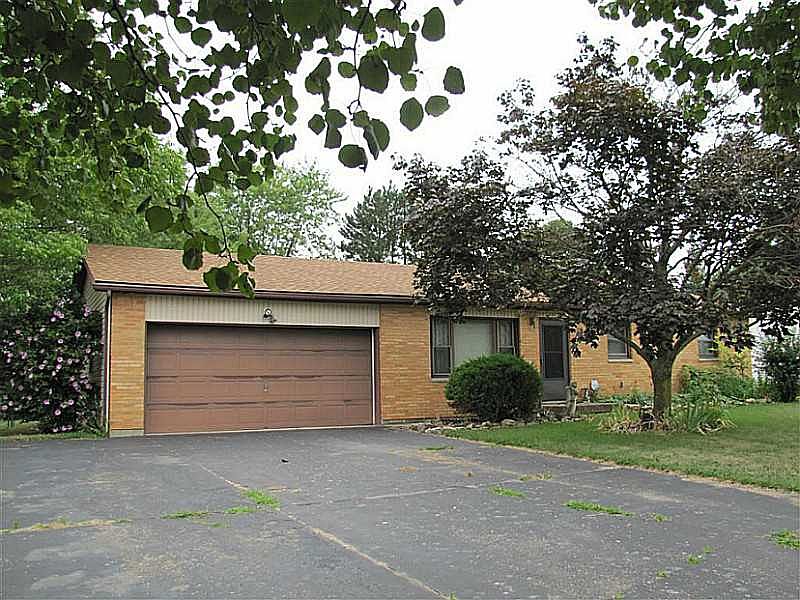 1st image of 276 Eastview Dr