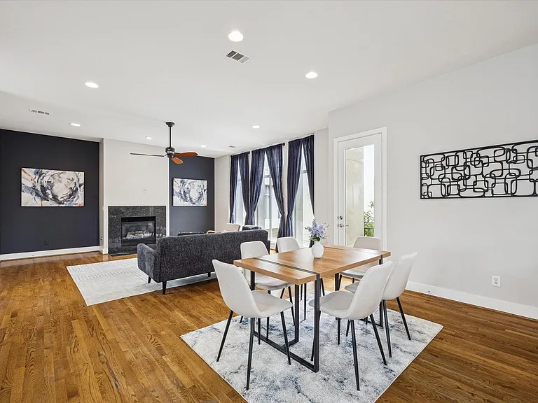 2404 Fairview Ave #C — Photo 16