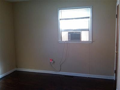 4th image of 1860 Dalton Ct