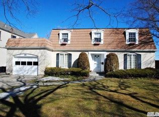 1944 Bay Blvd, Atlantic Beach, NY 11509