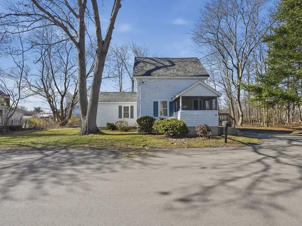 4 County Ln, South Easton, MA 02375