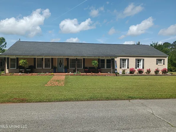 706 S Decatur St, Union, MS 39365