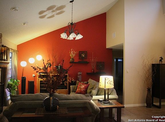 5th image of 15426 River Bend Dr