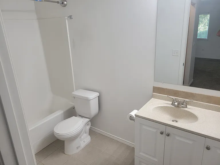 1341 Shaker Pl #C — Photo 12