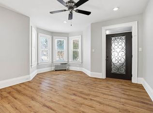 1125 S 7th St, Manitowoc, WI 54220