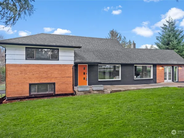 9717 36th Street NW, Gig Harbor, WA 98335