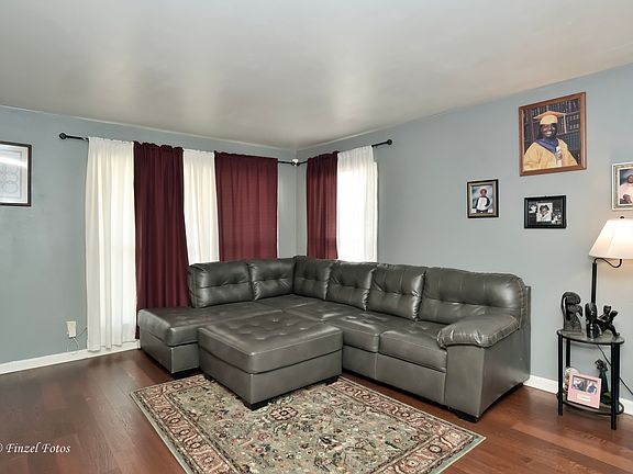 2nd image of 3005 Elisha Ave
