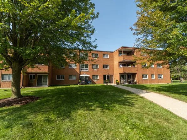 515 Albert St, Waterloo, ON N2L 3V5