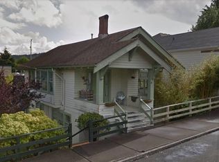 230 5th St, Astoria, OR 97103