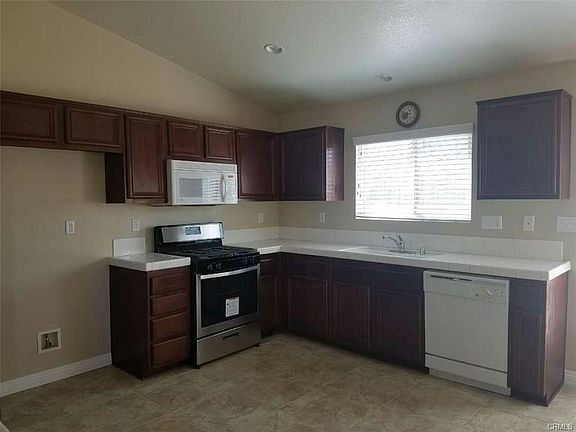 4th image of 15272 Sunray Ct