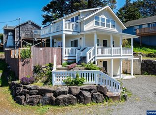 5310 NE Neptune Ln, Lincoln City, OR 97367