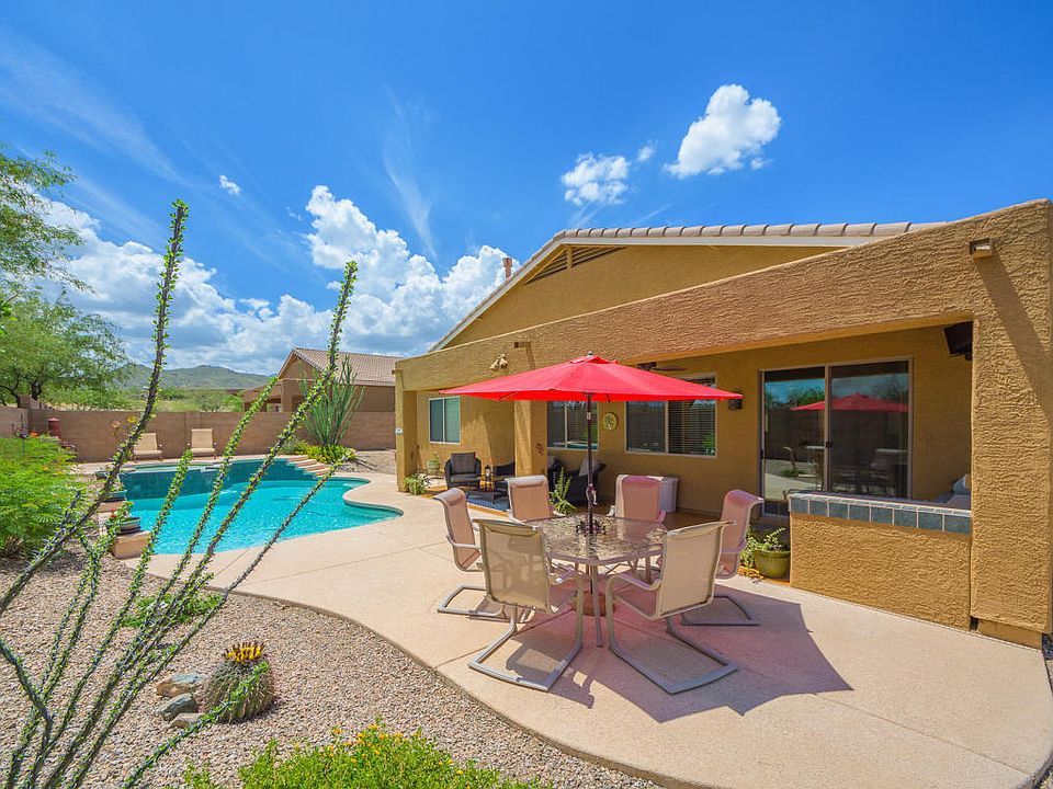1st image of 733 E Blue Mesa Pl