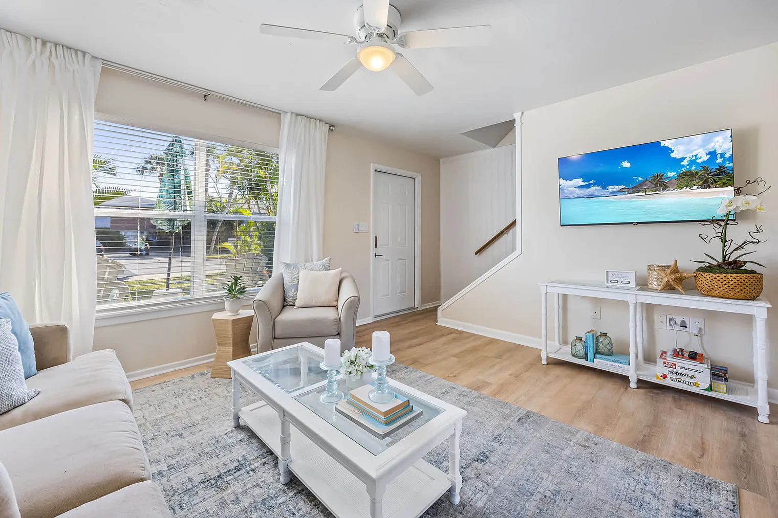 2 bed, 1.0 bath, $2,978 — Photo 1