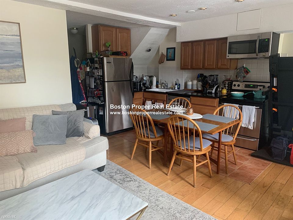104 Saint Botolph St. #2 Boston - Back Bay Unit Photo 2 (2)