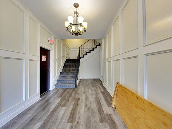 4th image of 205 Collins St APT 10