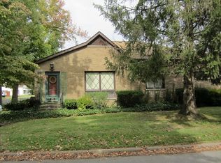 800 N 16th St, Herrin, IL 62948