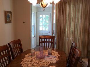 472 Station Rd, Roebling, NJ 08554