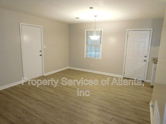 4th image of 7593 Casper Ct