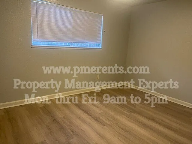1935 Hickock Ct — Photo 3