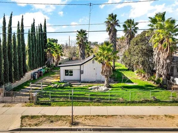 1049 Beaumont Ave, Beaumont, CA 92223