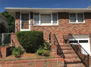 15 Oak St, New Brunswick, NJ 08901