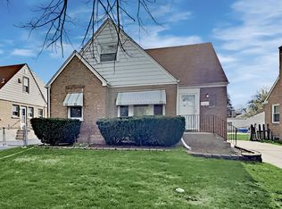 2329 S 22nd Ave, Broadview, IL 60155