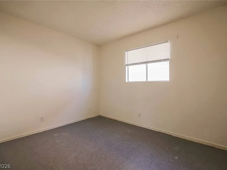 1404 E Mesquite Ave #8 — Photo 13