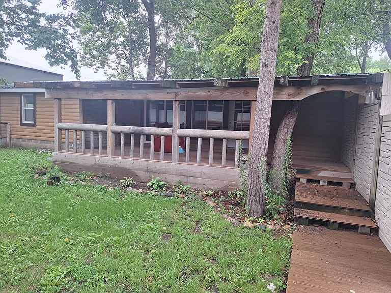 533 County Road 1600 N #13 — Photo 3
