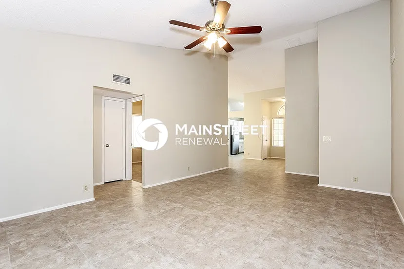 6016 W Desert Cove Ave — Photo 4