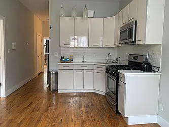 Rented by Premier Metro Realty Corp