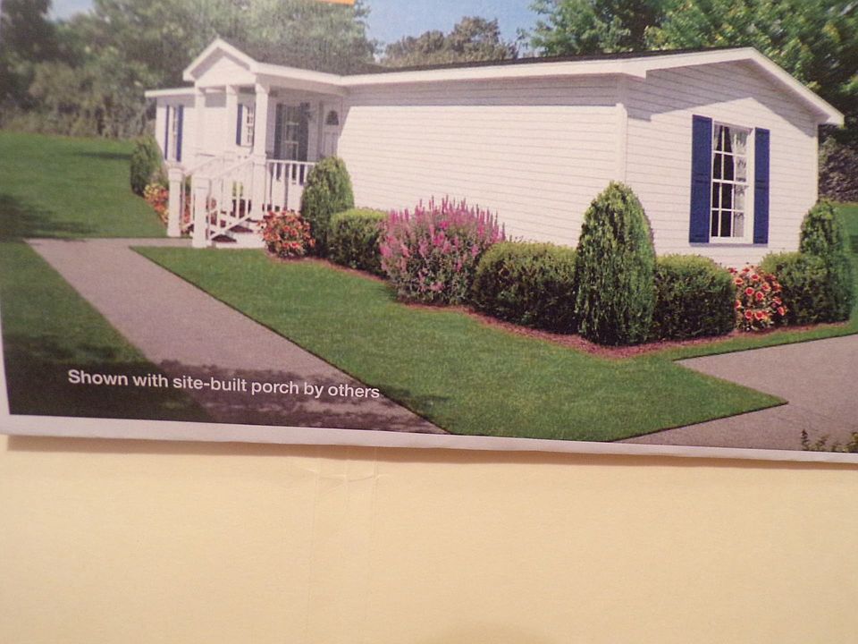 2nd image of 11 Maplewood Rd #91