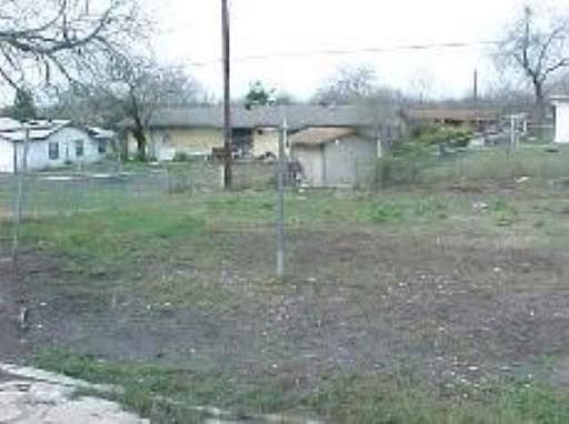 4th image of 135 PLEASANT VALLEY
