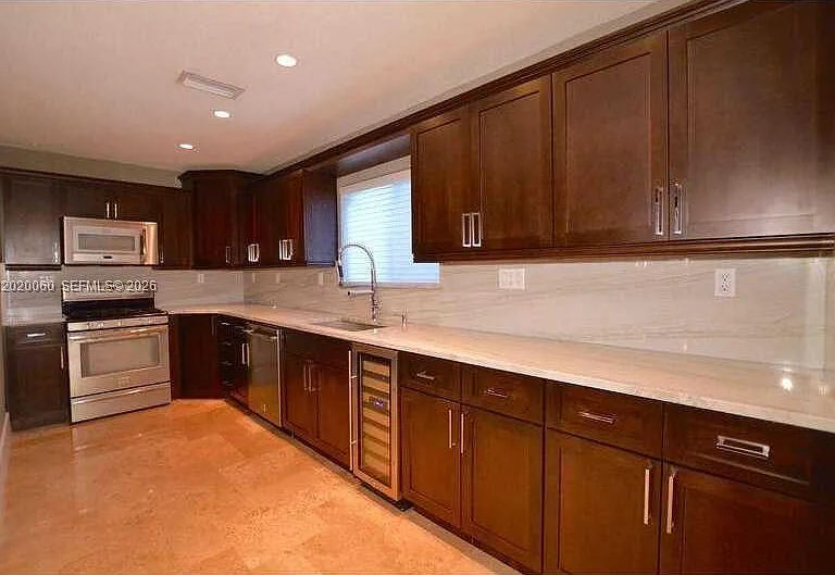 14001 Cypress Ct — Photo 5