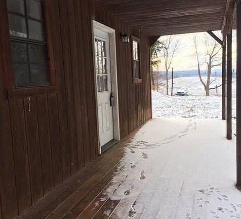 2nd image of 9015 Lee Ln