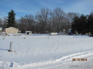 32656 Redbud Dr, Brighton, IL 62012