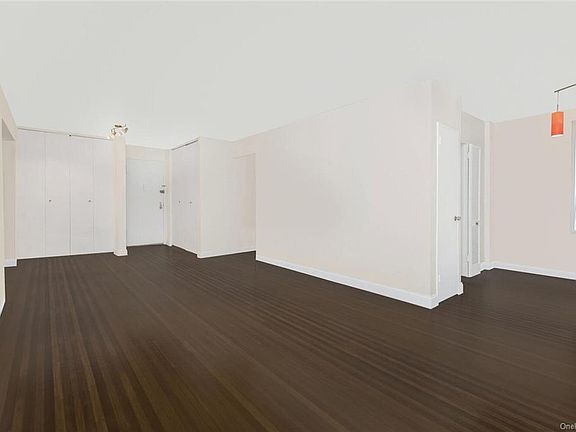 3rd image of 665 Thwaites Pl APT 5R
