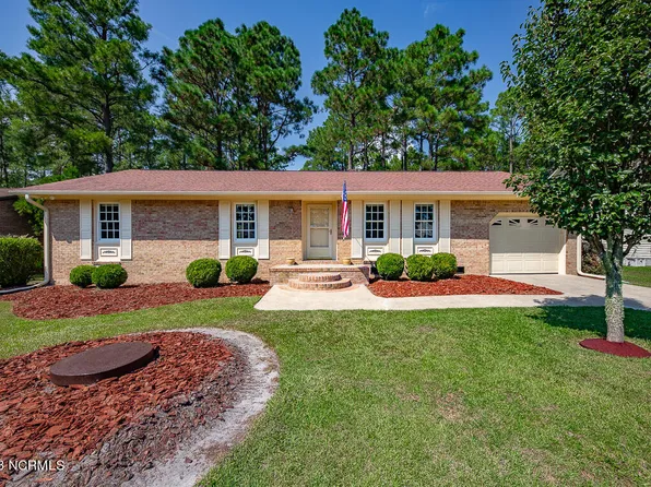 1421 Santa Lucia Road, New Bern, NC 28560